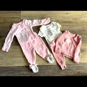 Carter’s Preemie Girl Pajama Sets